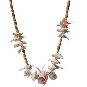 Vintage Hawaiian Shell Necklace Wood Beads Beach Core Seashell Fashion Jewelry